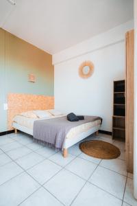Postel nebo postele na pokoji v ubytování Agréable studio vue Mer