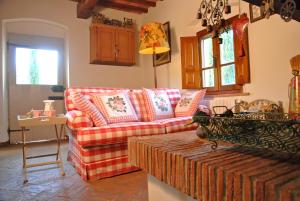 Posezení v ubytování Appartamento con patio privato e giardino tra Pisa e Firenze