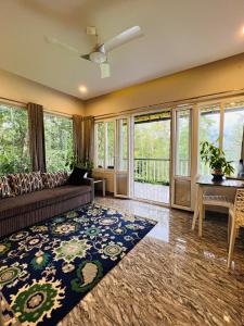 Posezení v ubytování Villa Tesori Homestay Wayanad