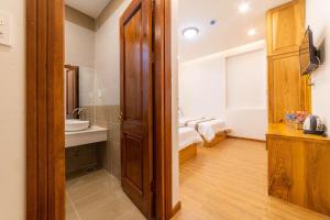Koupelna v ubytování Ánh Phương Hotel Đà Lạt