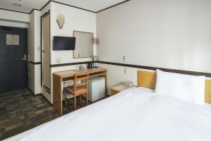 东京浅草筑波快速船舶酒店(Vessel Inn Asakusa Tsukuba Express)廚房或簡易廚房