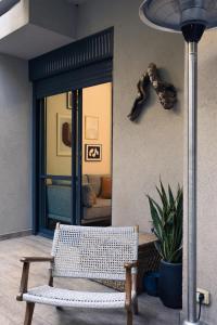 Classy 1 BR Apt w Private Balcony By Sea N' Rent