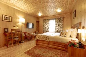 Shaw Inn by Stay Pattern客房内的一张或多张床位