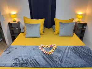 Postel nebo postele na pokoji v ubytování Elisabeth Lodge Vairupe
