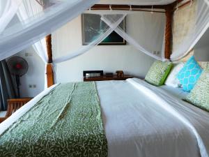 Ένα ή περισσότερα κρεβάτια σε δωμάτιο στο Villa Kora +34 φωτογραφίες