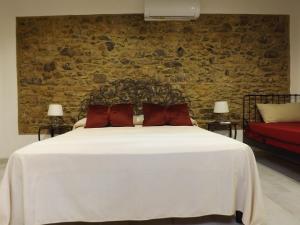 Afbeelding uit fotogalerij van Un tuffo nel Medioevo in Suvereto