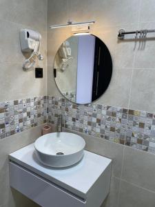 Ένα μπάνιο στο El Mari