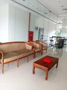 Η κουζίνα ή μικρή κουζίνα στο EASTON PARK APARTMENT by VLV RM