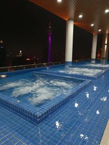 Gambar di galeri bagi CL 27A Insta KLCC View & Infinity Pool View di Kuala Lumpur