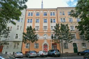 Budova, kde se apartmán nachází
