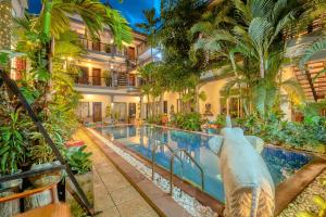 Πισίνα στο ή κοντά στο Asanak D'Angkor Boutique Hotel