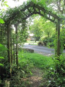 Zahrada ubytování Charming 3-Bed Cottage in Llandysul