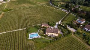 The swimming pool at or close to Anna Farmhouse at Wine Resort