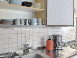 Η κουζίνα ή μικρή κουζίνα στο Apartment Rösli by Interhome