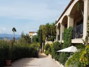 Superb Villa with swimming pool in Nice