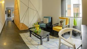 Χώρος καθιστικού στο Hotel El Peñon by Bithotels