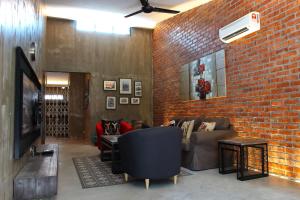 The Owl Homestay
