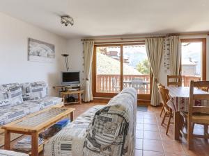 Χώρος καθιστικού στο Appartement rénové 4 pièces, 8 pers, près des pistes, Vallandry, parking, balcon sud - FR-1-411-154