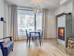 Un lugar para sentarse en Holiday Home Ylälänsi 3 as 2 by Interhome