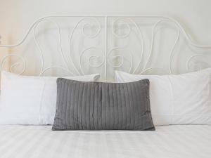 Postel nebo postele na pokoji v ubytování Apartment Le Jazz by Interhome