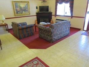 Gallery image of Western Inn & Suites Hampton in Hampton