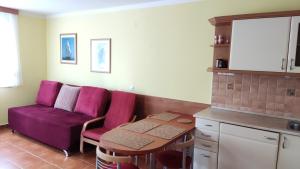 Ágnes Apartman - közvetlen Balaton-parti szálláshely 8630 Balatonboglár, 4 Pillangó utca kép - 2