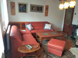Posedenie v ubytovaní Holiday Home Jahor by Interhome