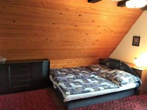 Posteľ alebo postele v izbe v ubytovaní Holiday Home Jahor by Interhome