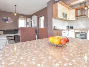 Dapur atau dapur kecil di Holiday Home 4all by Interhome