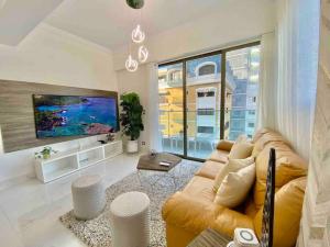 Posezení v ubytování Upscale City Center Condo