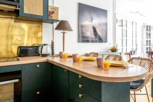 Gallery image of Appartement de Sauge - Welkeys in Neuilly-sur-Seine