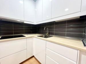 Kuchyň nebo kuchyňský kout v ubytování Sea lover Home + 6 fotografií