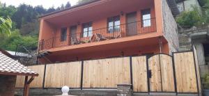 Fotografie z fotogalerie ubytování Guest house BORJOMULA v destinaci Bordžomi