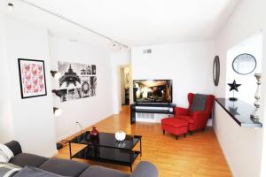 Χώρος καθιστικού στο Hollywood Business Apartments