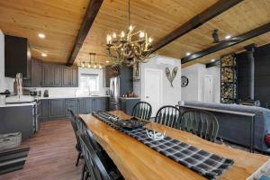 Gallery image of Maple Ridge Cottage in Combermere