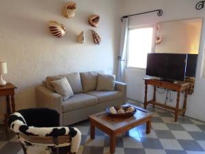 TV a/nebo společenská místnost v ubytování Casa Natalia Boutique Hotel Adults Only