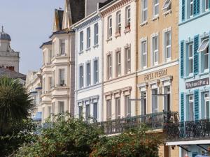 Bygningen som feriehuset ligger i