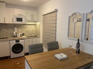 Köök või kööginurk majutusasutuses Ideal 3