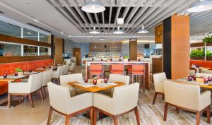 Posezení v ubytování Hilton Garden Inn Ras Al Khaimah