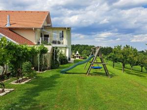 Ogród w obiekcie Appartement Schober