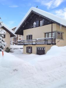 Chalet Familial l'Escapade - Les Marécottes - Swiss Alps v zimě