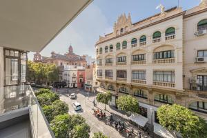 an overhead view of a city street with buildings at Apartamento Sevilla Centro in Seville