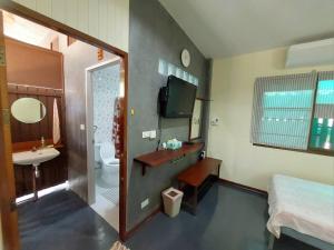 Phòng tắm tại Banjearanaihomestay