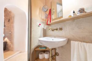 Fotografie z fotogalerie ubytování Intero apt Trullo Colle Specchia v destinaci Cisternino