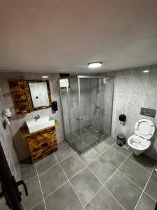 Afbeelding uit fotogalerij van HASTEPE DAĞ EVLERİ in Çamlıhemşin