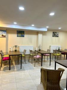 Posezení v ubytování Hotel Marioni