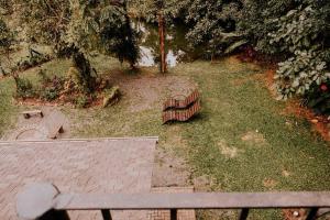 Zahrada ubytování Casa de campo em Joinville com Hidromassagem e Lareira