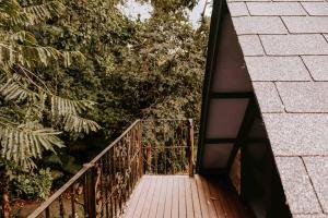 Balkón nebo terasa v ubytování Casa de campo em Joinville com Hidromassagem e Lareira