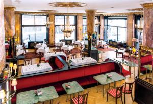 Restoran atau tempat lain untuk makan di Danubius Hotel Astoria City Center