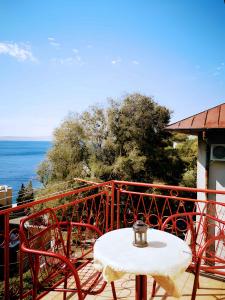 Fotografie z fotogalerie ubytování Apartment Karlobag/Velebit Riviera 34907 v destinaci Karlobag + 20 fotografií